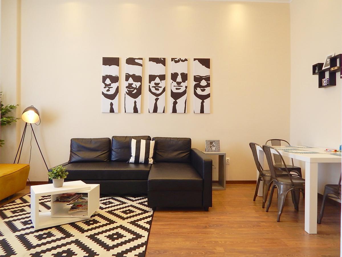 Hello Downtown Apartment - Broadway Budapest Eksteriør bilde
